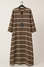 Open Sada Zoom Abaya – White Line (Regular Fit) AMI-24